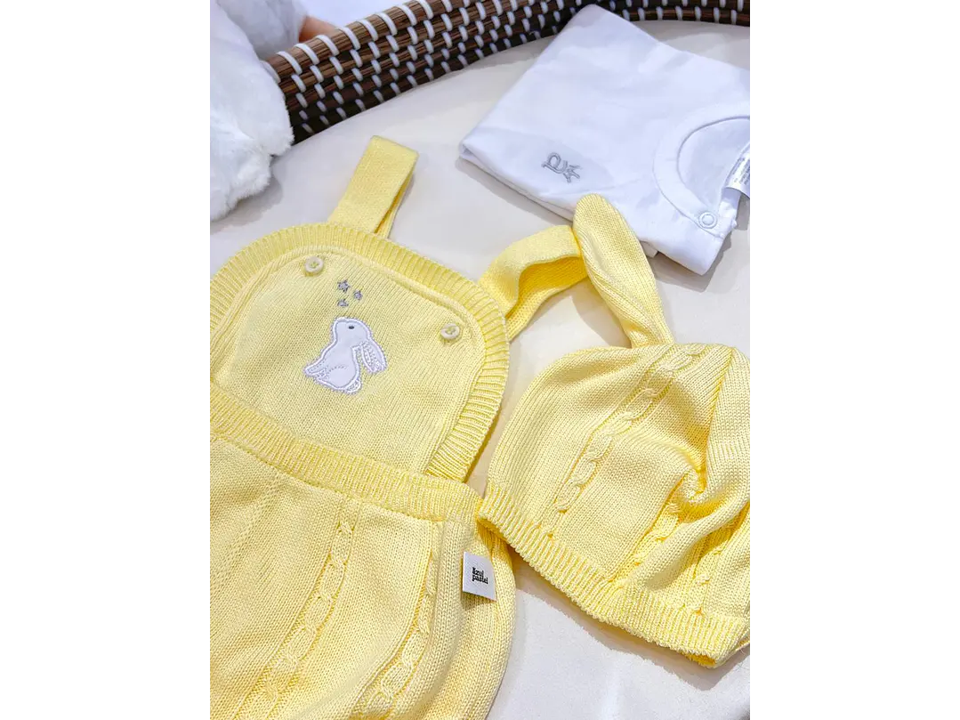 Set Hilo Conejo Amarillo 3