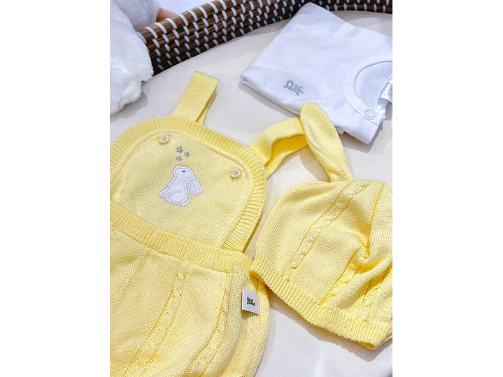 Set Hilo Conejo Amarillo 3