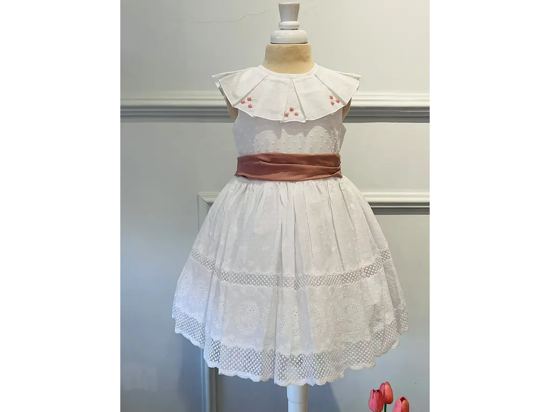 Vestido Romantico Español 3