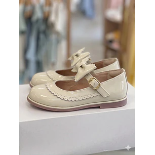 Baleta Ceremonia Charol Lazo Beige