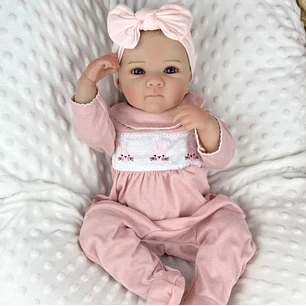 Muñeca Realista