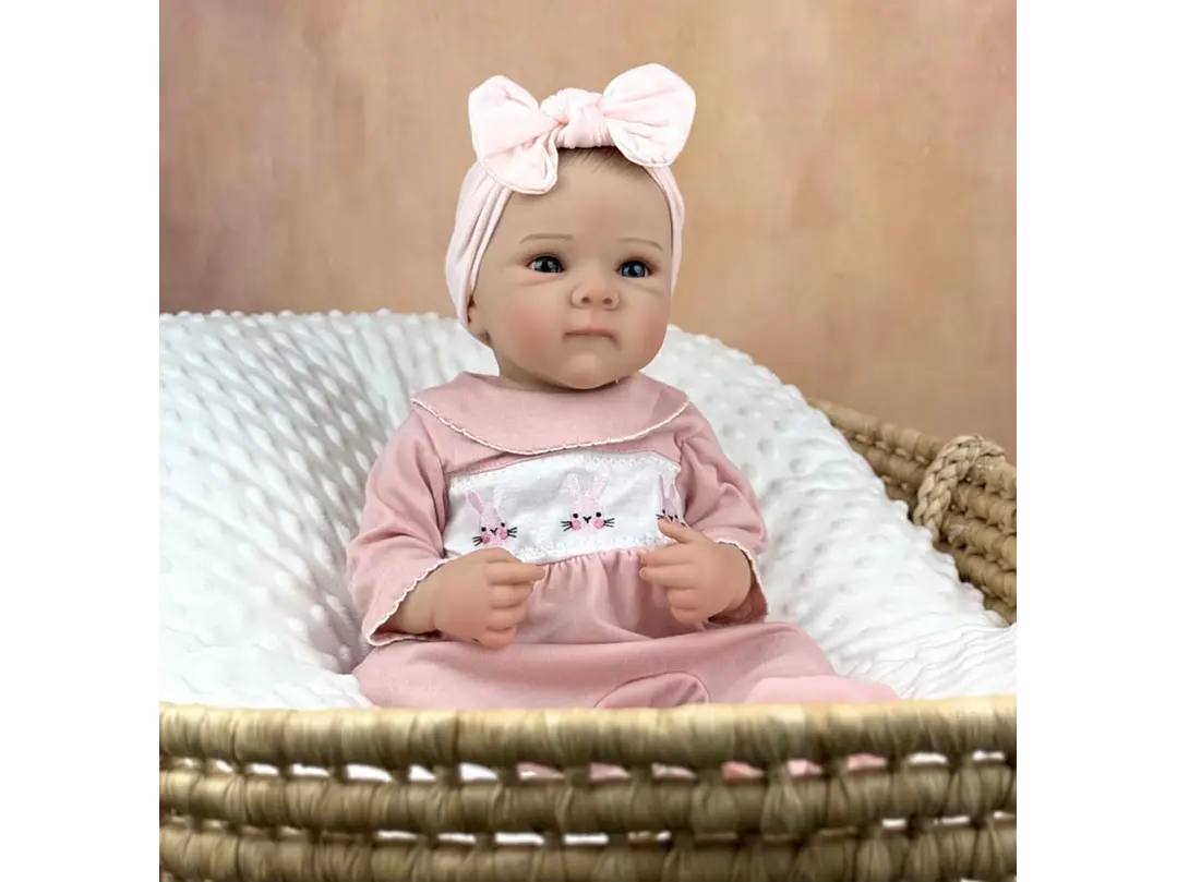 Muñeca Realista 4