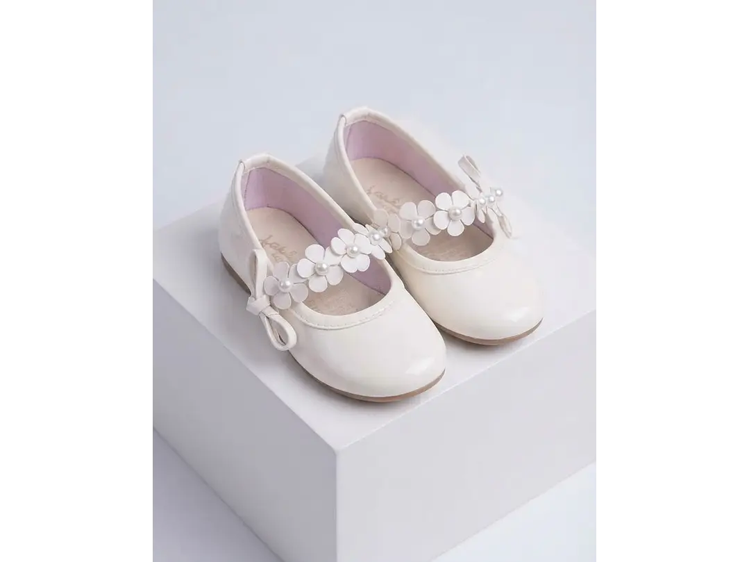 Baleta Beige Lazo Flores 1