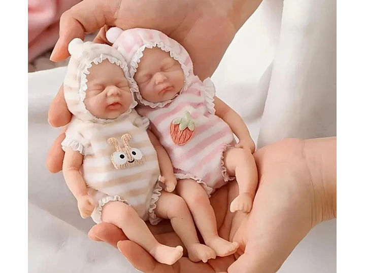 Muñeca Reborn Bebé 15 cm Mini de Silicona con Ropa y Accesorios de Alimentación 2