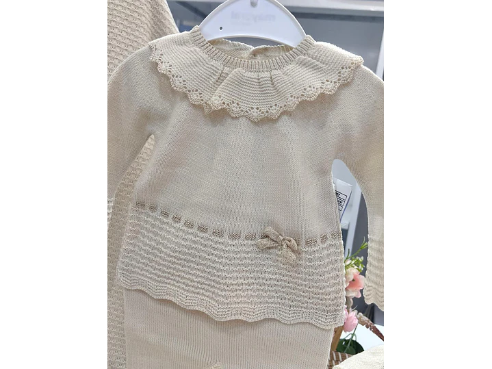 Set Primera Puesta Española 3M Beige 2