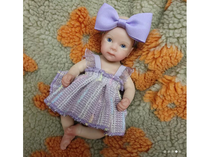 Muñeca de bebé Reborn de silicona de 16Cm suave al tacto 2