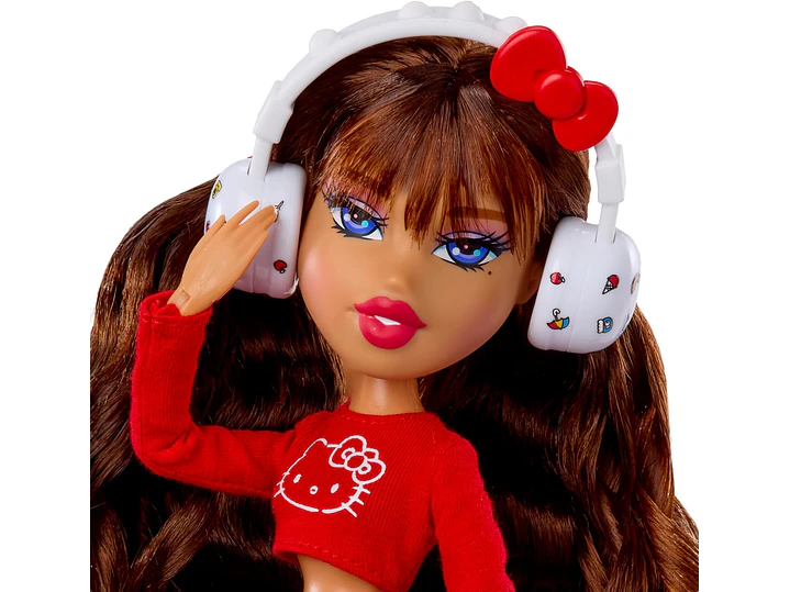 Bratz x Hello Kitty Yasmin Sanrio  2