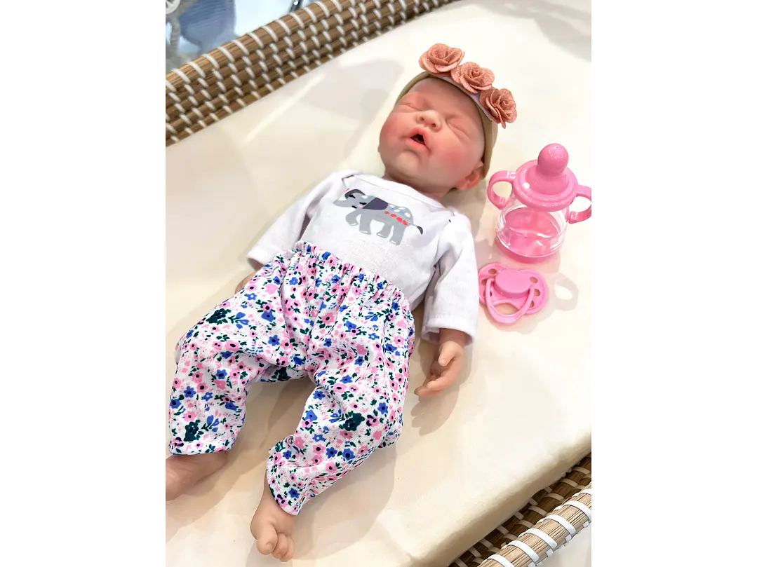 Bebe Realista 30 cm Vinilo Elaborada a Mano  3