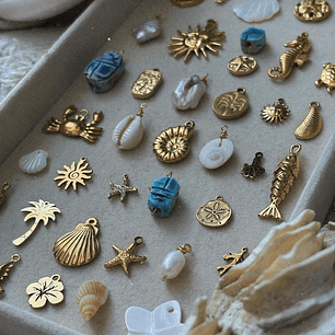 Charms por mayor 100 unidades Premium