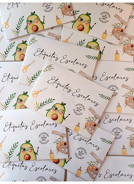 ETIQUETAS ESCOLARES 2025