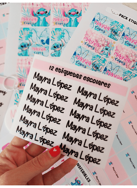 12 ETIQUETAS CON RELIEVE SIMPLE