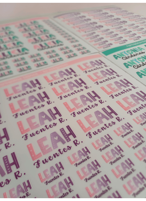 40 ETIQUETAS RELIEVE GRANDES / CHICAS