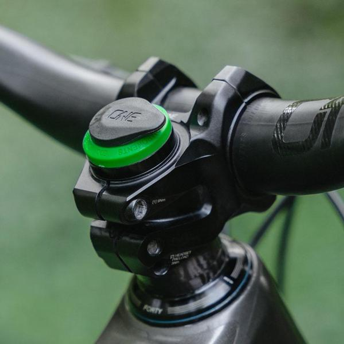 EDC LITE TOOL ONEUP COMPONENTS 2