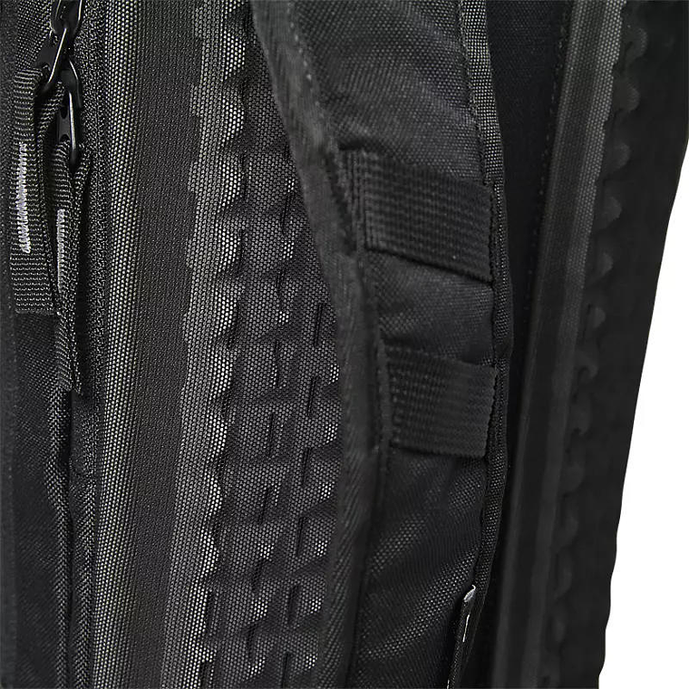 Mochila Bicicleta Hidratacion Utility Large Negro Fox 2