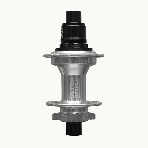 MAZA 715IND ULTRA SILVER 12X148 32H