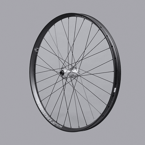 RUEDA 715IND ULTRA E30 15x110 32H