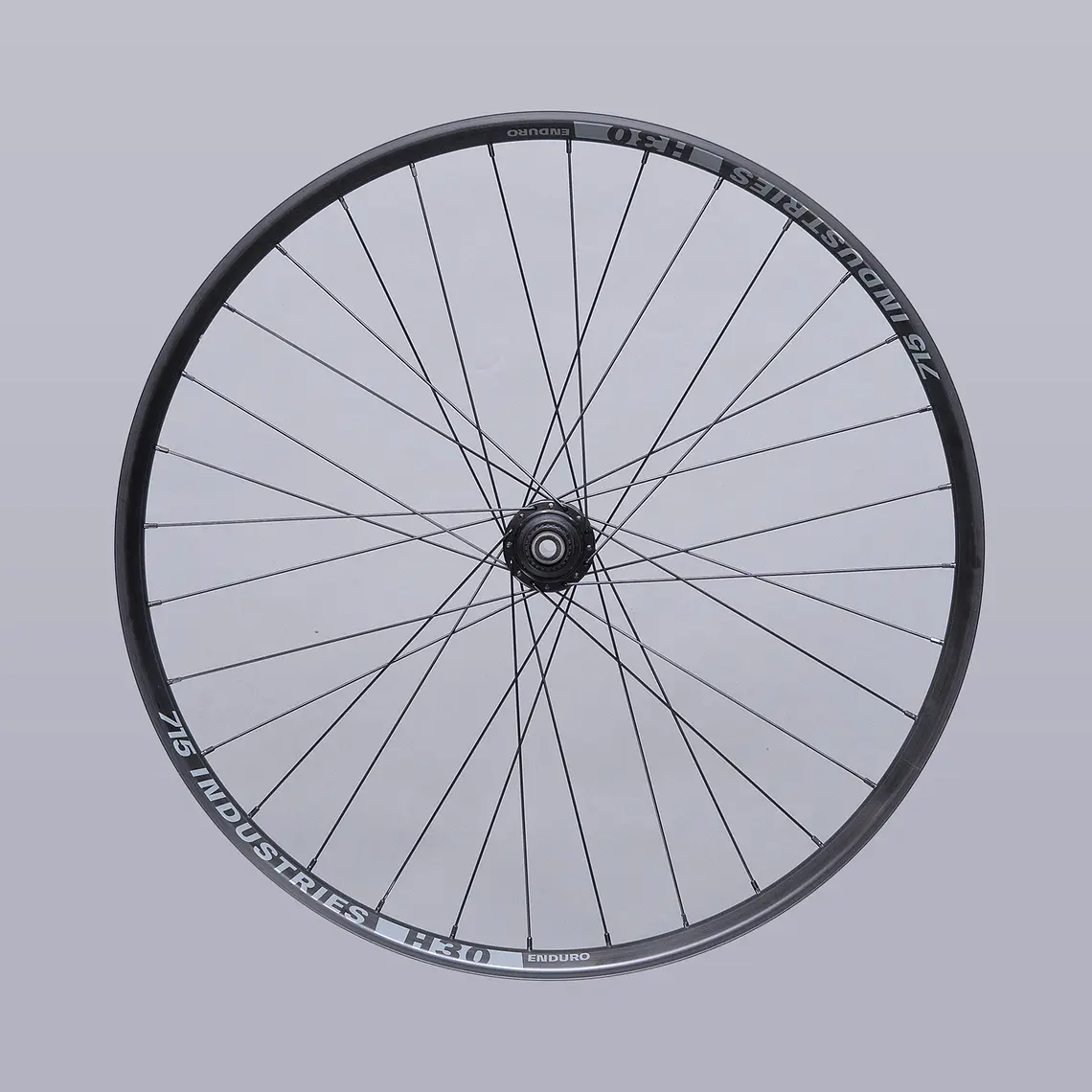 RUEDA 715IND H30 TRAIL 32H 12X148 TRASERA 2