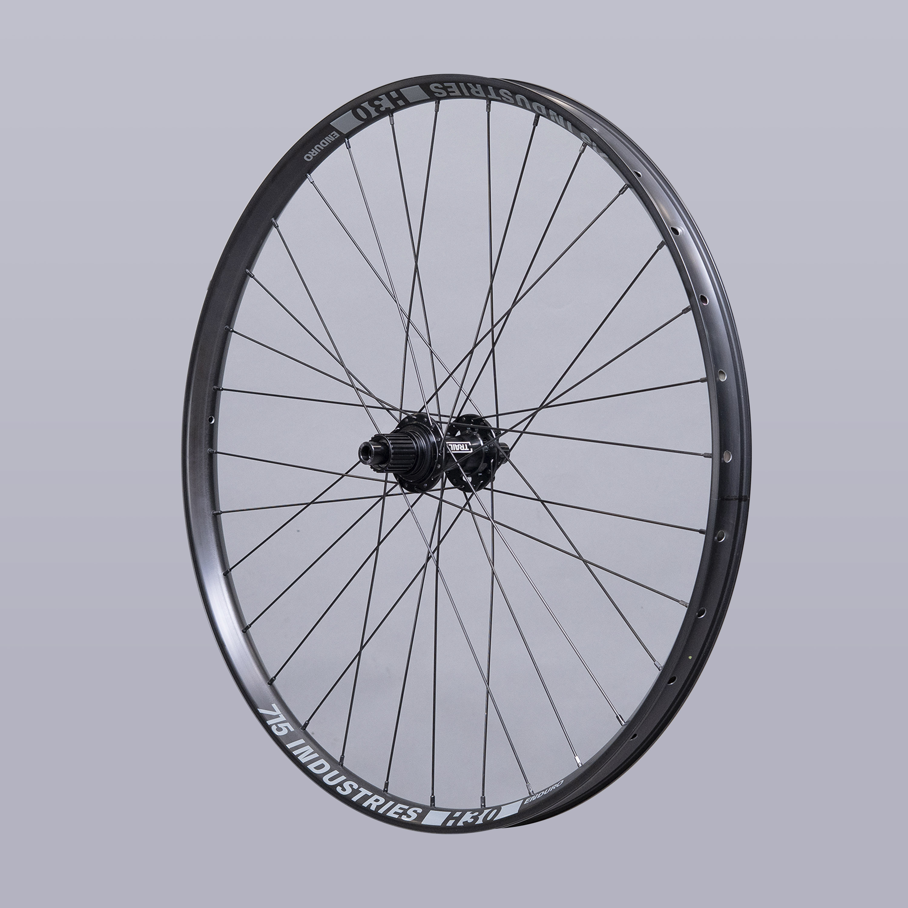 RUEDA 715IND H30 TRAIL 32H 12X148 TRASERA