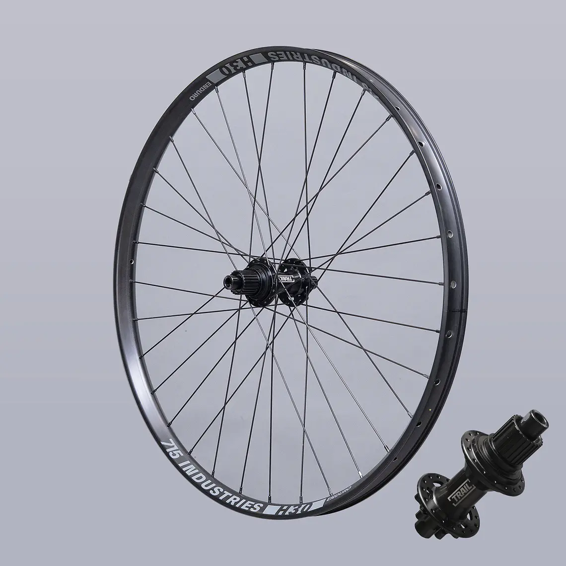 RUEDA 715IND H30 TRAIL 32H 12X148 TRASERA 5