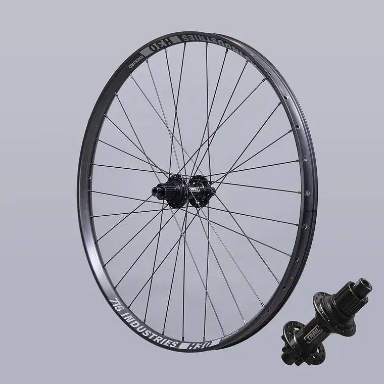 RUEDA 715IND H30 TRAIL 32H 12X148 TRASERA 5
