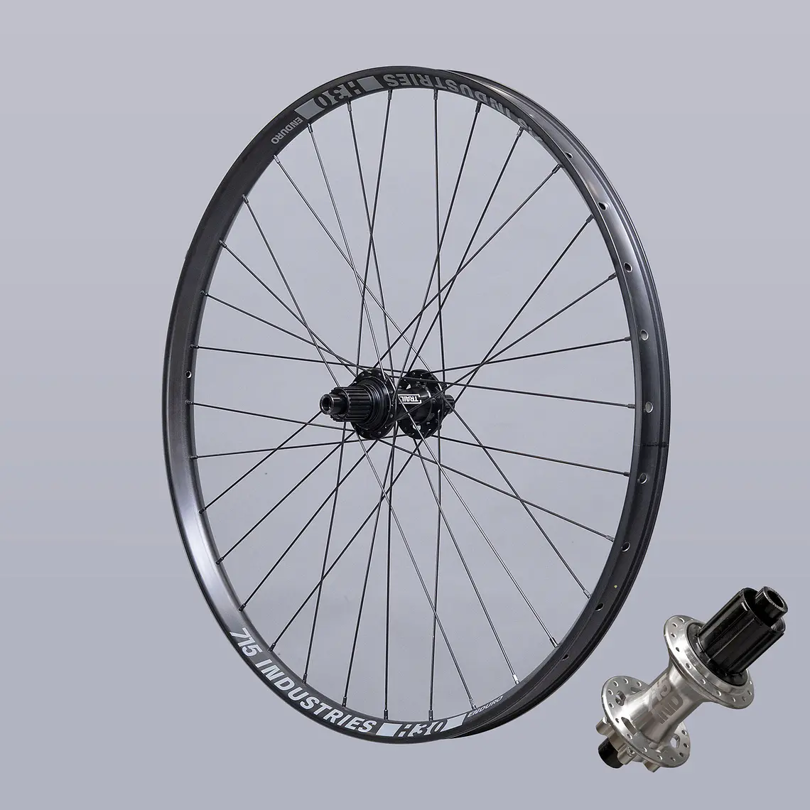 RUEDA 715IND H30 TRAIL 32H 12X148 TRASERA 7