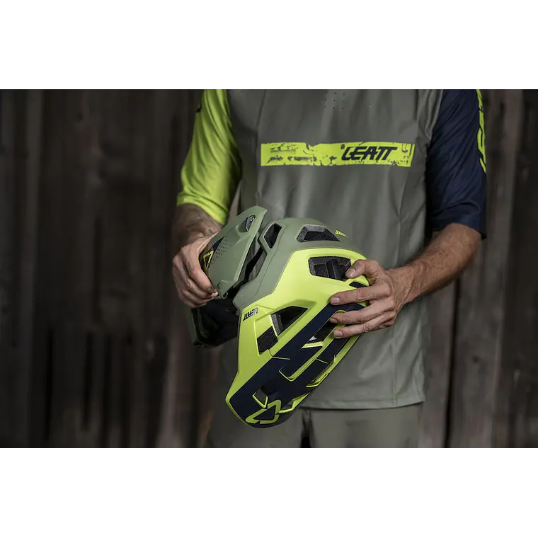 CASCO LEATT MTB ENDURO 4.0 V23 SUEDE 2