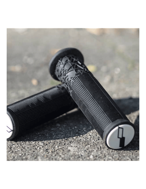 Puños SENSUS Meaty Paw Lock On - Kyle Strait Signature Gum rubber