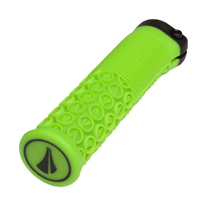 Puño Sdg Thrice Verde 2