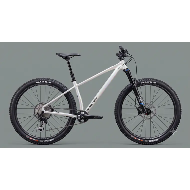 BICICLETA 715 KAZE WHITE UDH  PREVENTA 1
