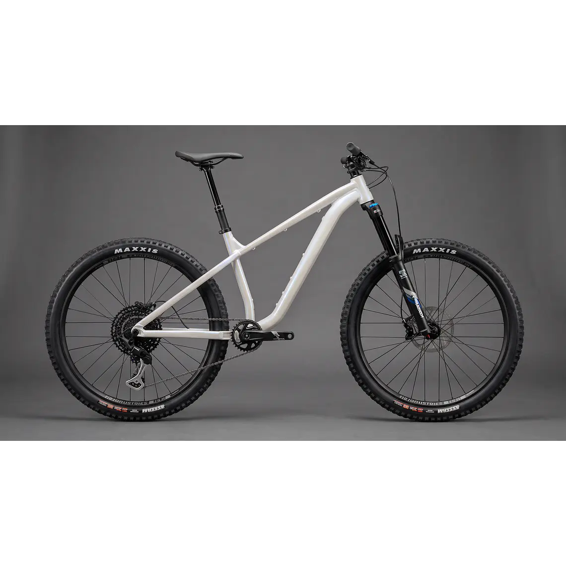 BICICLETA 715IND V3.1 WHITE PREVENTA 1