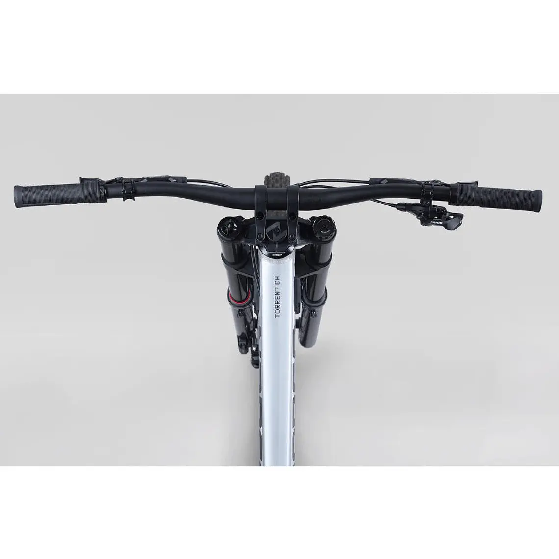 Bicicleta Torrent DH A1 Aro 27.5