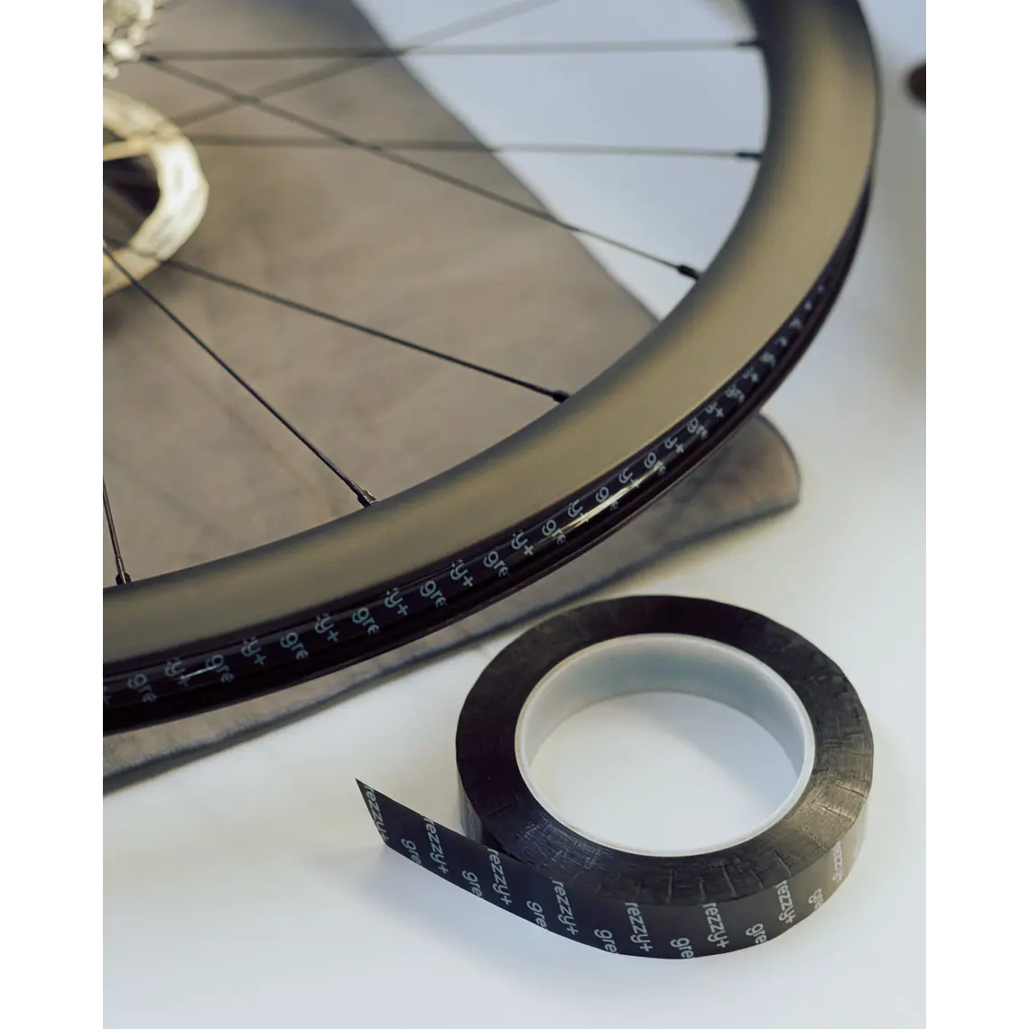 Cinta de Llanta Tubeless GREZZY+ 50M 2
