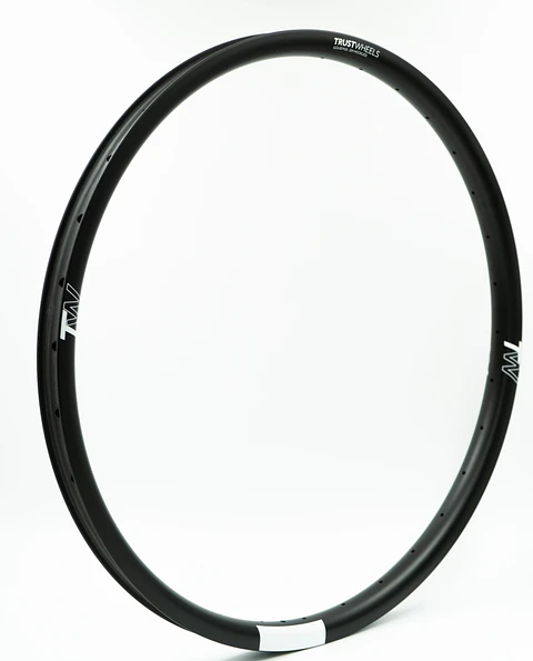 Trust Wheels Llanta M2637TL-ED 29" 32h