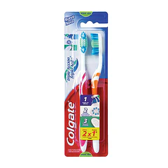 Colgate Cepillo Triple Accion Medio 2 x 1