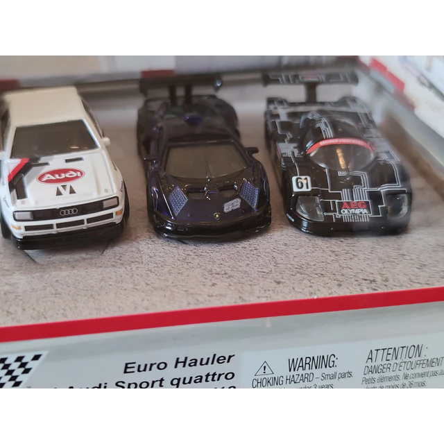 Diorama Hot Wheels Trackday (#13) - 4 véhicules premium 3