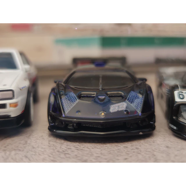 Diorama Hot Wheels Trackday (#13) - 4 véhicules premium 4