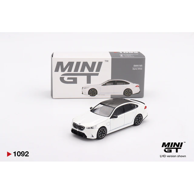 Mini GT 1092 - BMW M5 Alpine White