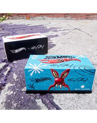 hot Wheels Mattel Creations - Hot Wheels x Kenny Scharf Custom T-Bird
