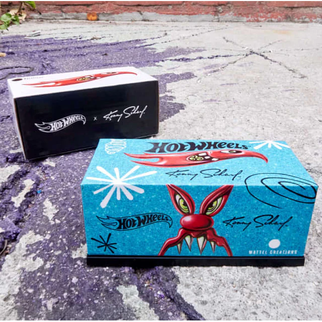 hot Wheels Mattel Creations - Hot Wheels x Kenny Scharf Custom T-Bird 1