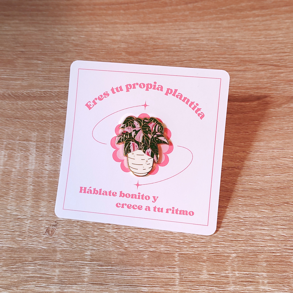 Pin esmaltado Planta