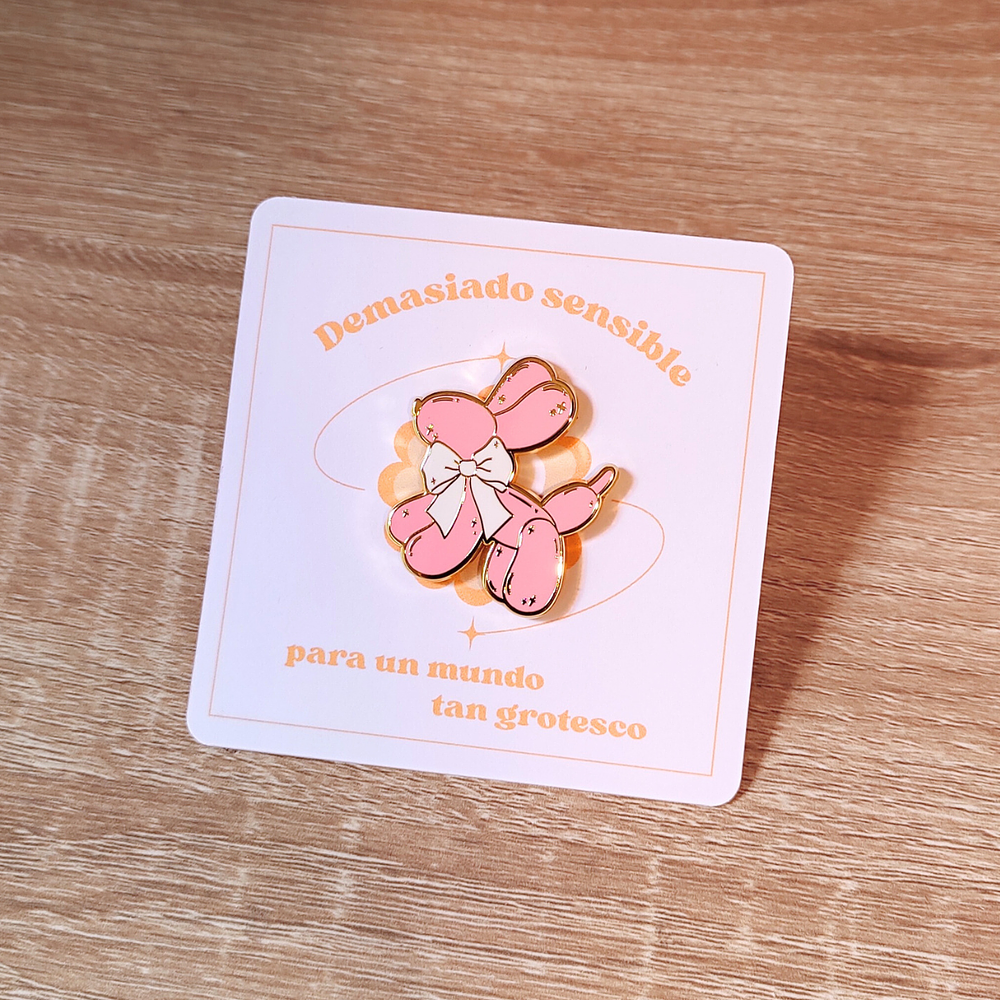 Pin esmaltado Globo Perrito