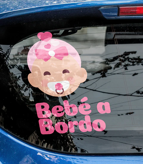 Bebé abordo (rapariga)