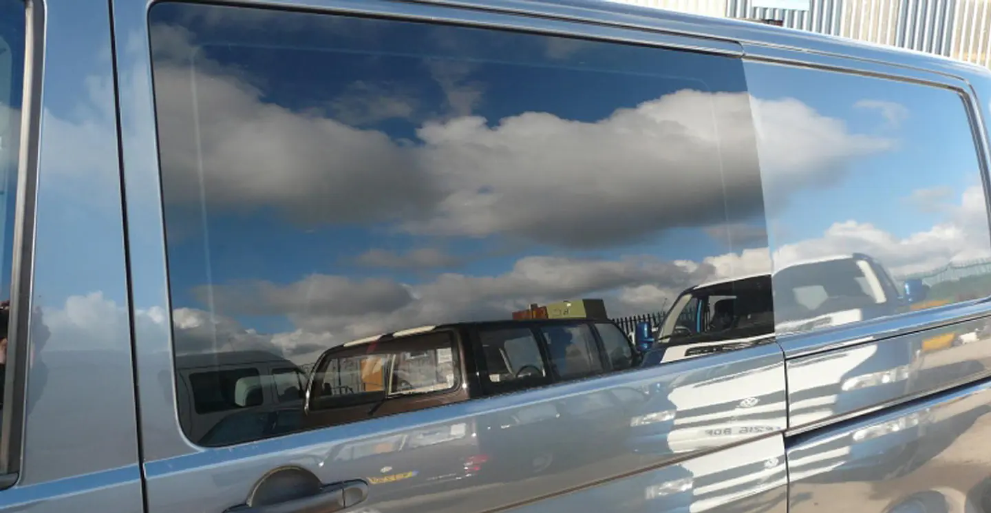 Película de escurecimento de vidro de carros 4