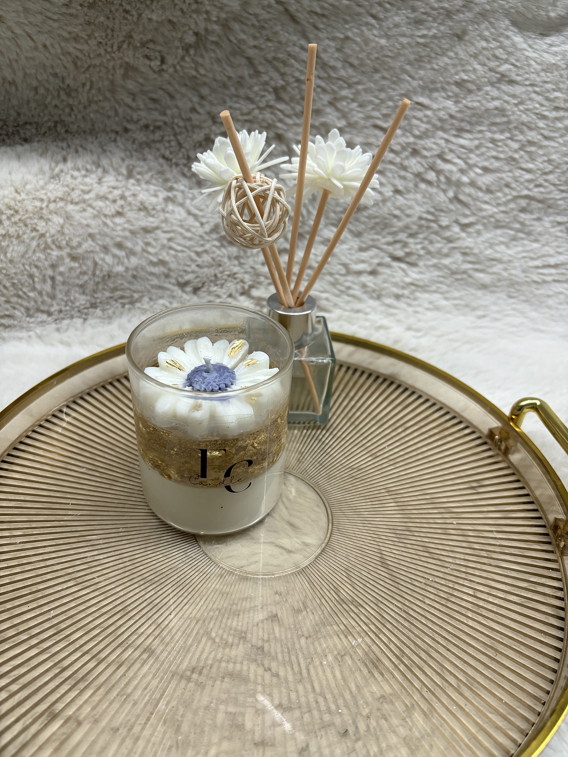 Vela com flocos de ouro  1