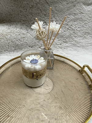 Vela com flocos de ouro 