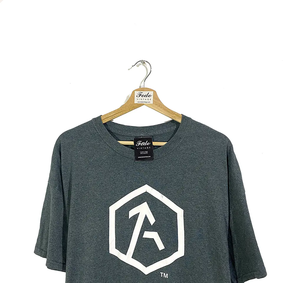 POLERA VINTAGE GRIS 2