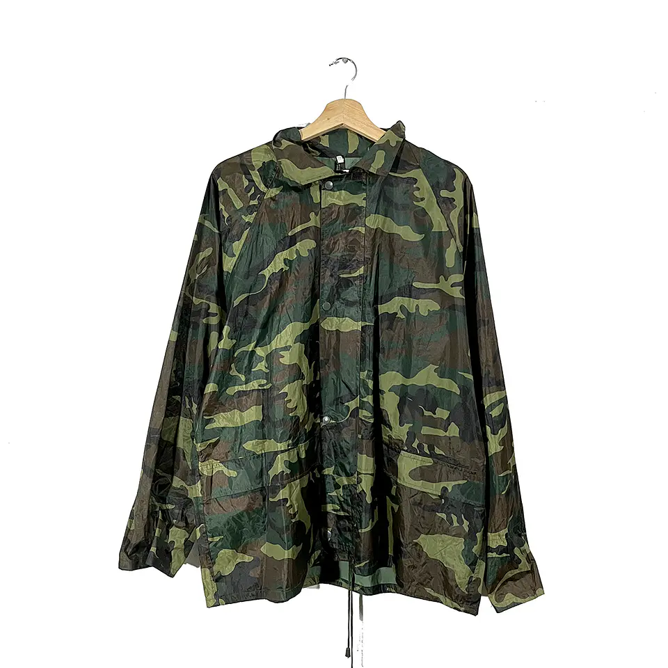 CHAQUETA MILITAR IMPERMEABLE 1