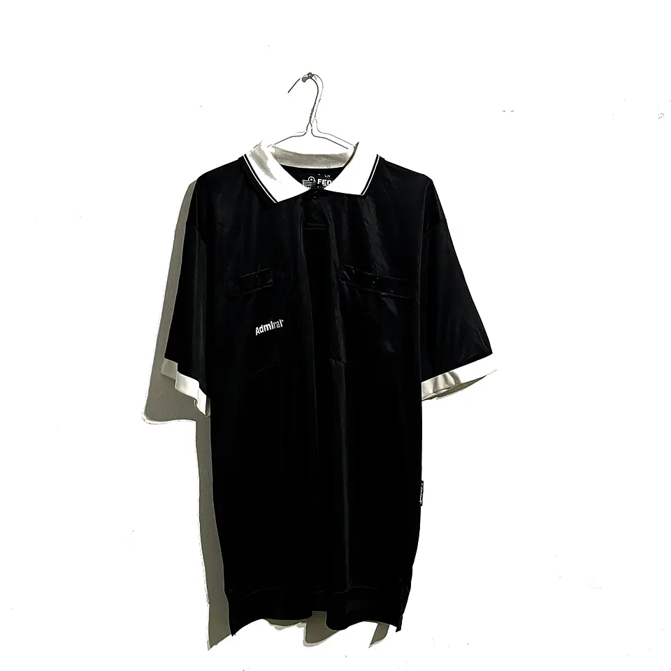 POLERA GOLF VINTAGE NEGRA 1