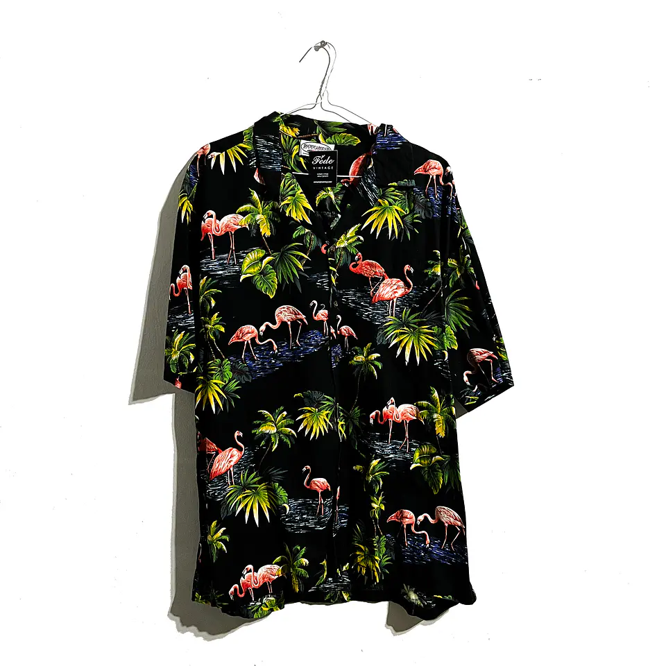 CAMISA NEGRA FLAMENCOS 1