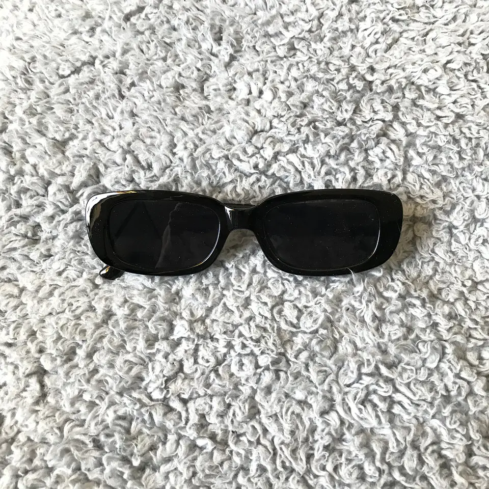 LENTES DE SOL NEGRO BLACK CASSIC 2
